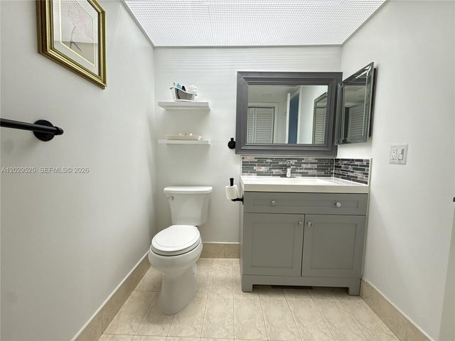 500 SW 130th Terrace 110A, Pembroke Pines, FL 33027