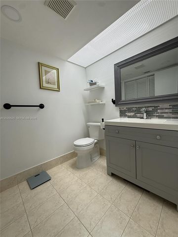 500 SW 130th Terrace 110A, Pembroke Pines, FL 33027