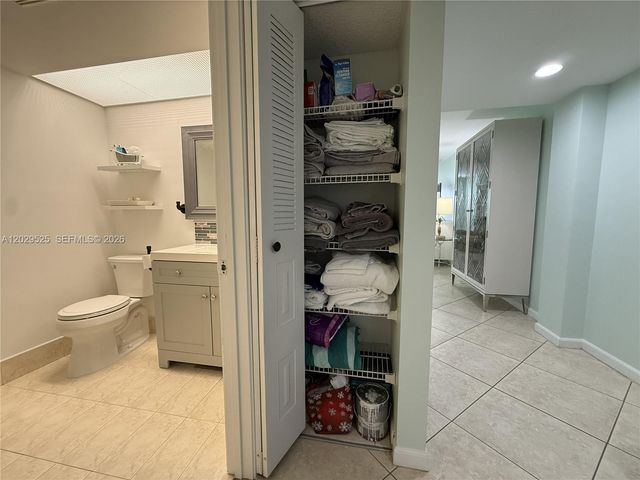 500 SW 130th Terrace 110A, Pembroke Pines, FL 33027
