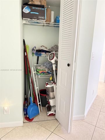 500 SW 130th Terrace 110A, Pembroke Pines, FL 33027