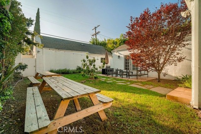 153 S La Peer Drive, Los Angeles, CA 90048