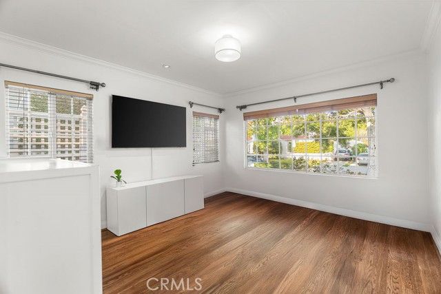 153 S La Peer Drive, Los Angeles, CA 90048