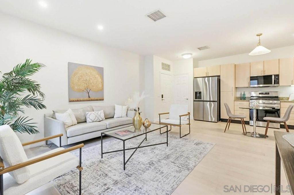 1465 C St 3508, San Diego, CA 92101 — exterior