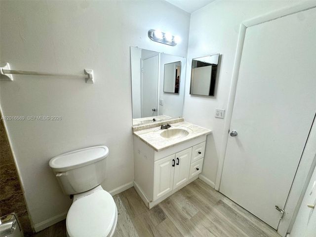 5908 NW 21st St 47-A, Lauderhill, FL 33313