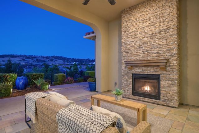 903 Candlewood Dr, El Dorado Hills, CA 95762
