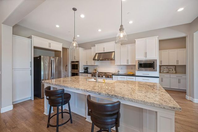 903 Candlewood Dr, El Dorado Hills, CA 95762