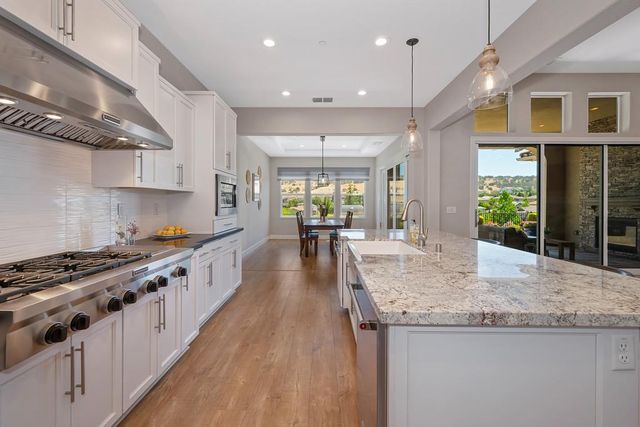 903 Candlewood Dr, El Dorado Hills, CA 95762