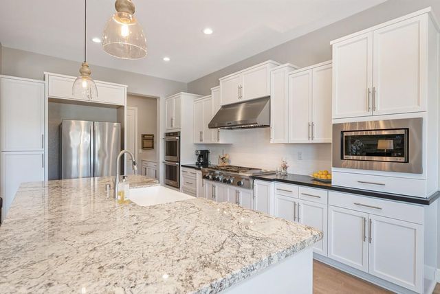 903 Candlewood Dr, El Dorado Hills, CA 95762