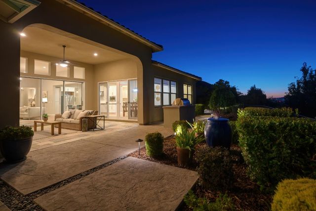 903 Candlewood Dr, El Dorado Hills, CA 95762