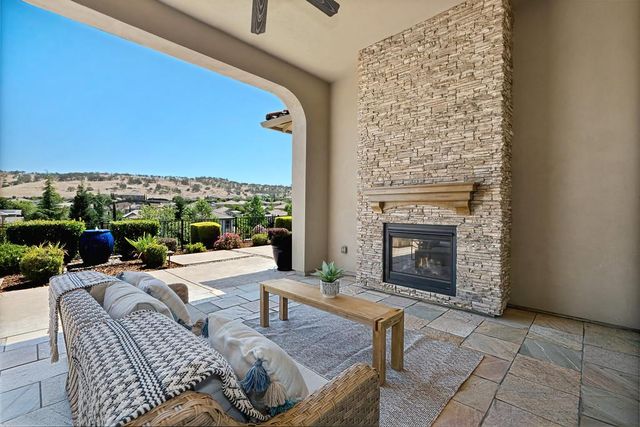 903 Candlewood Dr, El Dorado Hills, CA 95762