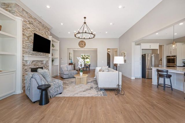 903 Candlewood Dr, El Dorado Hills, CA 95762