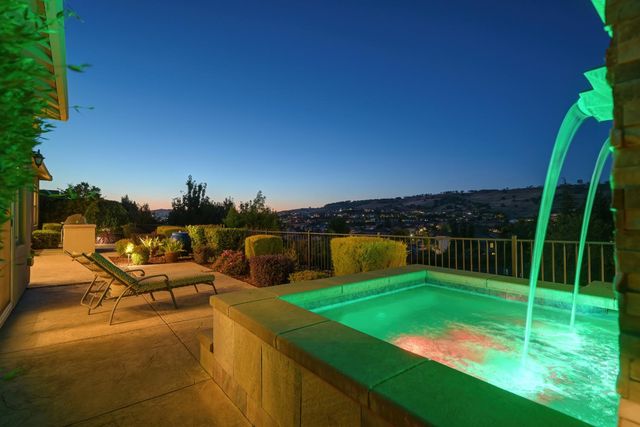 903 Candlewood Dr, El Dorado Hills, CA 95762