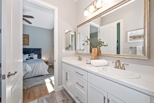 903 Candlewood Dr, El Dorado Hills, CA 95762