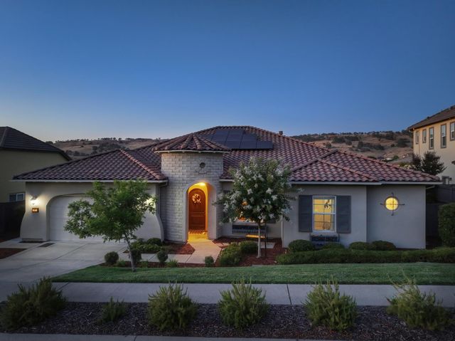903 Candlewood Dr, El Dorado Hills, CA 95762