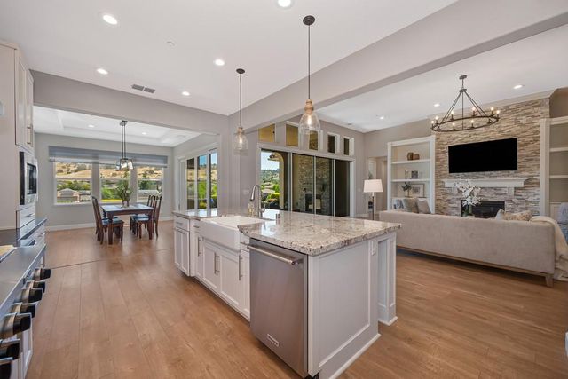 903 Candlewood Dr, El Dorado Hills, CA 95762