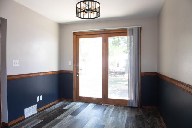 230 5th Avenue E, West Fargo, ND 58078