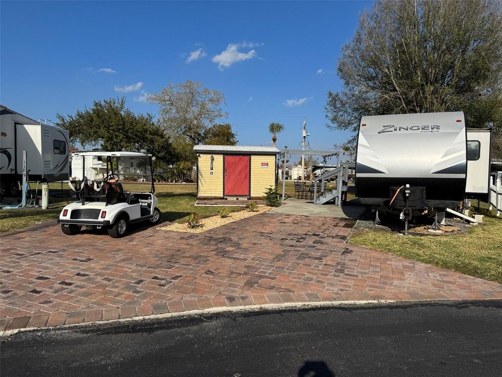 Image 1 of property listing at 1391 PINE ISLAND DRIVE S, St Cloud, FL 34771