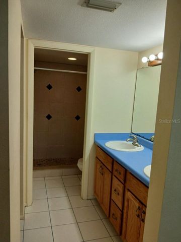 7560 92ND STREET 201B, Seminole, FL 33777