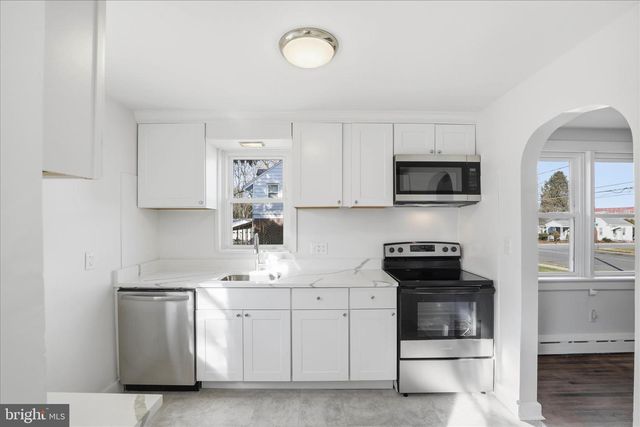 907 S 12TH ST, Lebanon, PA 17042