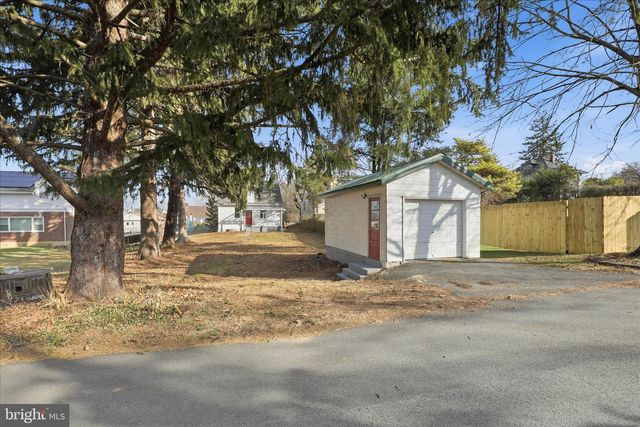 907 S 12TH ST, Lebanon, PA 17042