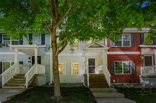 263 SE Booth Avenue, Waukee, IA 50266