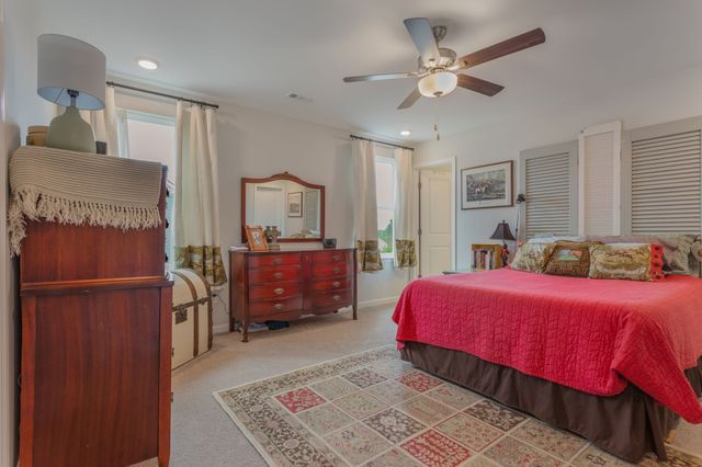 723 Larry Cir, Mount Pleasant, TN 38474