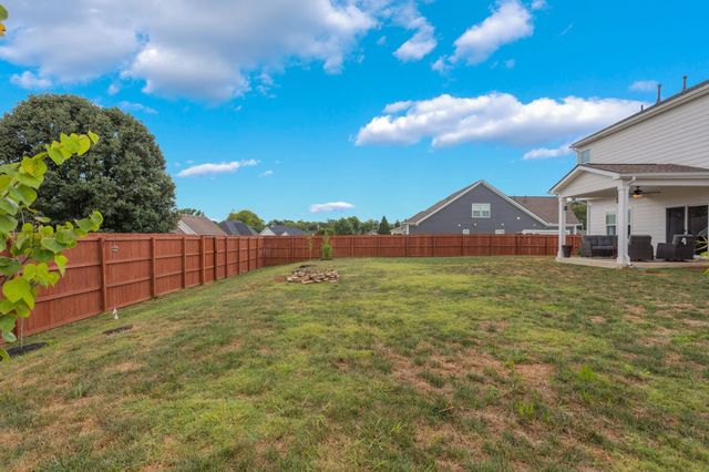 723 Larry Cir, Mount Pleasant, TN 38474