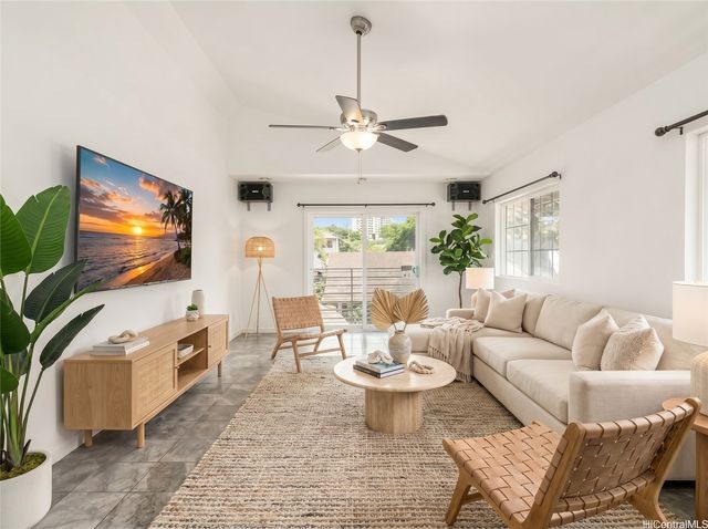 1840 Lusitana Street A, Honolulu, HI 96813