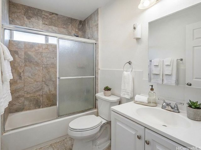 1840 Lusitana Street A, Honolulu, HI 96813