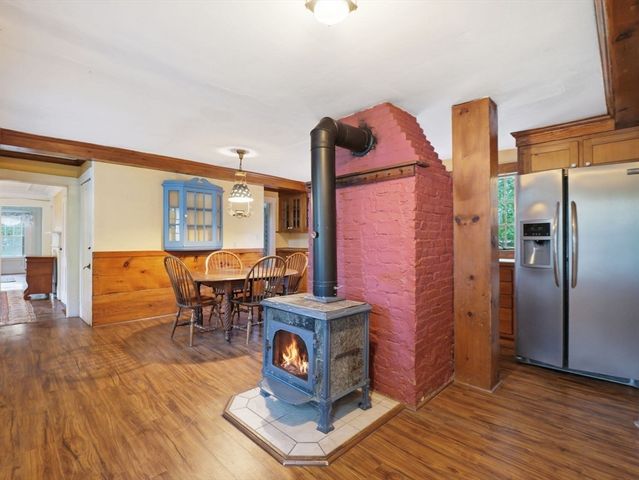 834 Pleasant St, Athol, MA 01331