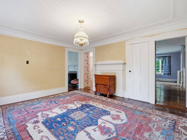 834 Pleasant St, Athol, MA 01331