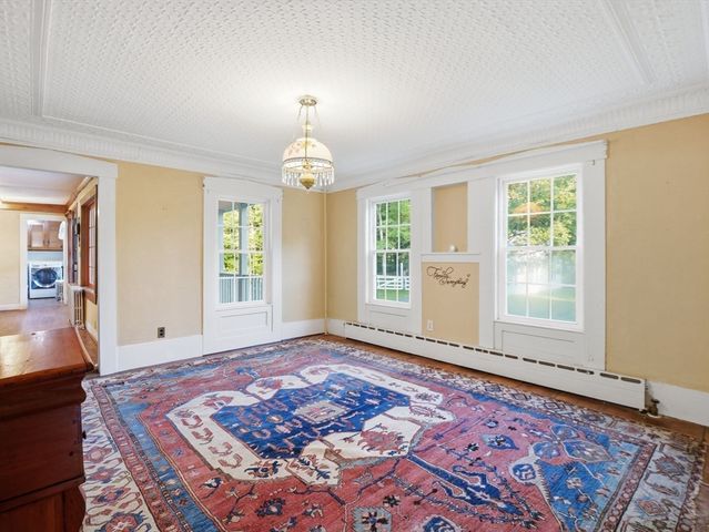 834 Pleasant St, Athol, MA 01331