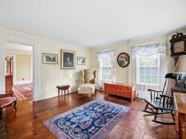 834 Pleasant St, Athol, MA 01331
