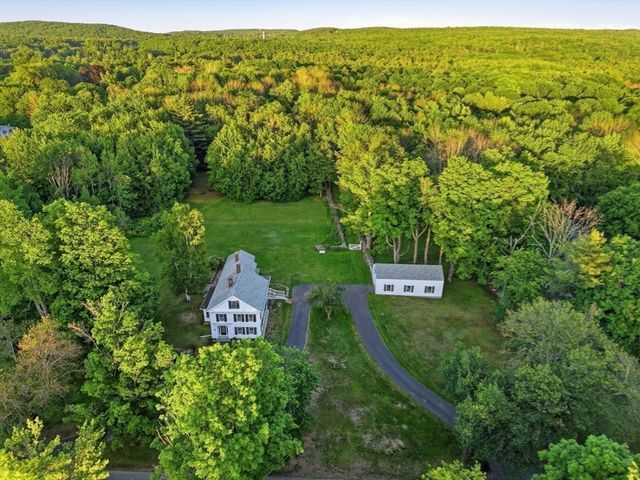 834 Pleasant St, Athol, MA 01331