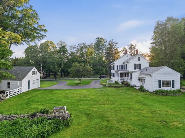 834 Pleasant St, Athol, MA 01331