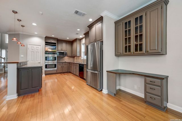 2051 Oak Mist, San Antonio, TX 78232