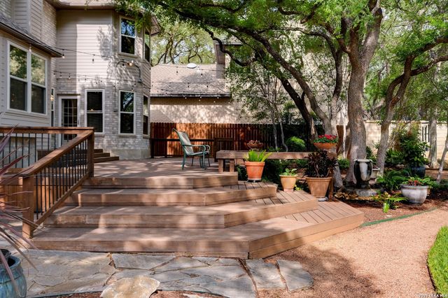 2051 Oak Mist, San Antonio, TX 78232