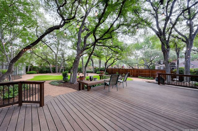 2051 Oak Mist, San Antonio, TX 78232