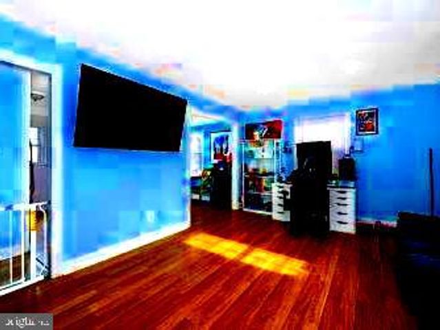 12124 LIVINGSTON ST, Silver Spring, MD 20902