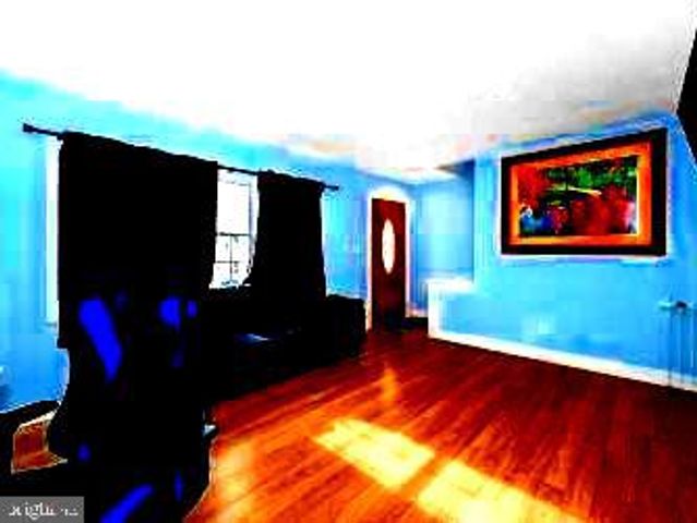 12124 LIVINGSTON ST, Silver Spring, MD 20902