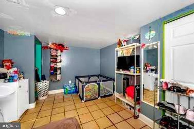 12124 LIVINGSTON ST, Silver Spring, MD 20902