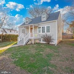 12124 LIVINGSTON ST, Silver Spring, MD 20902
