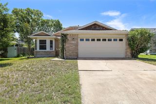 11611 Prairie Hen LN, Austin, TX 78758
