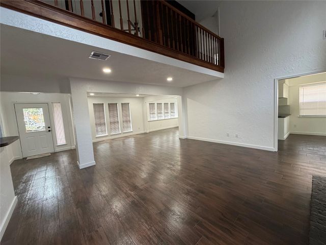 3518 Creekbriar Drive, Houston, TX 77068