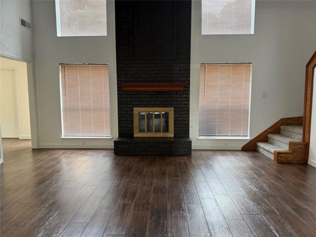 3518 Creekbriar Drive, Houston, TX 77068