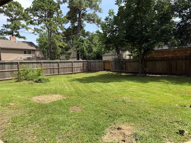3518 Creekbriar Drive, Houston, TX 77068