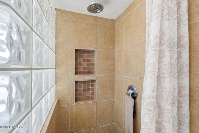 1735 W Avenida De Amelia, Sahuarita, AZ 85629
