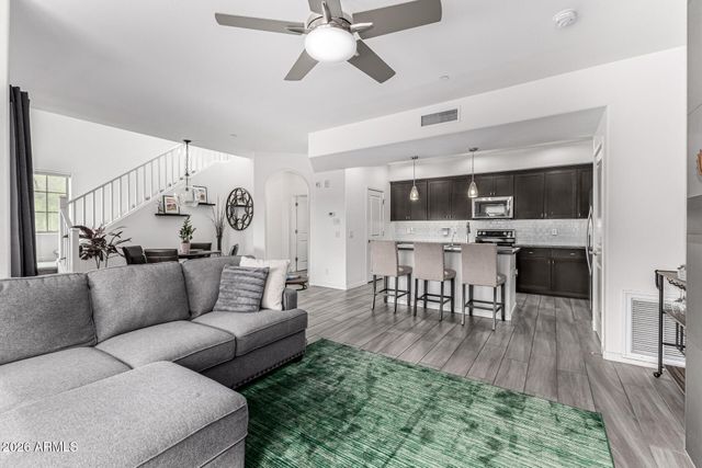 3935 E ROUGH RIDER Road 1293, Phoenix, AZ 85050