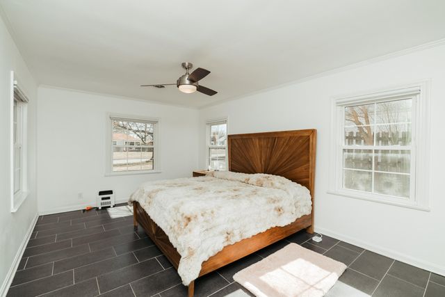 1615 S Delaware Avenue, Springfield, MO 65804