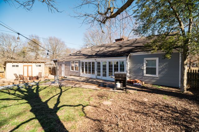 1615 S Delaware Avenue, Springfield, MO 65804